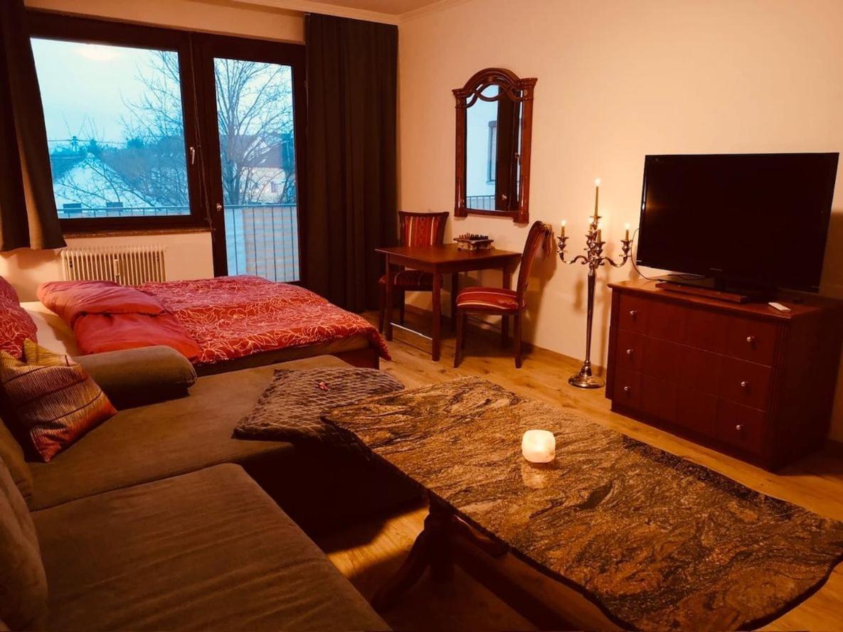 Thermenland-Traum Apartment Fuerstenfeld Exteriör bild